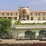 Hotel Unico Serrone Palace