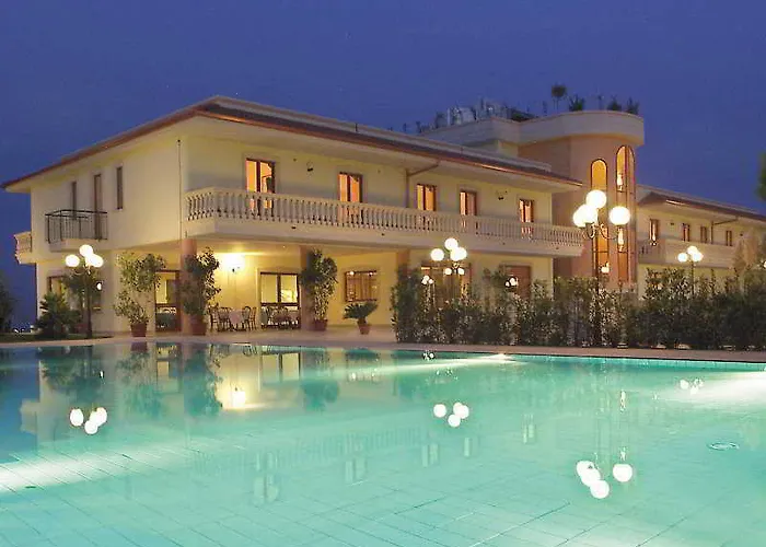 فندق Parco Serrone