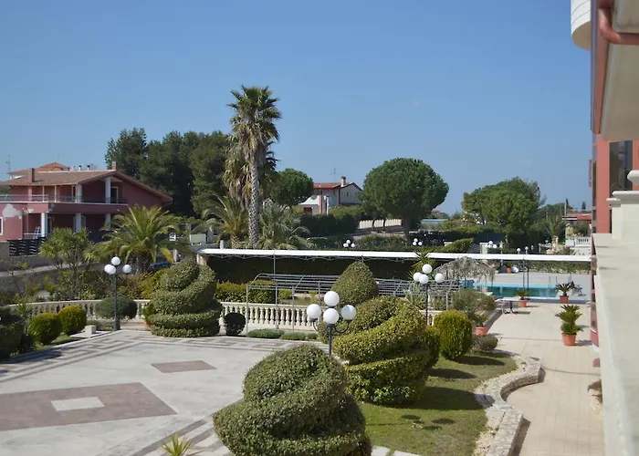 Parco Serrone 4* كوراتو