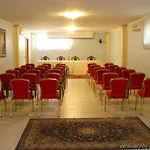 Unico Serrone Palace 4* كوراتو