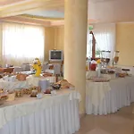 Unico Serrone Palace 4*