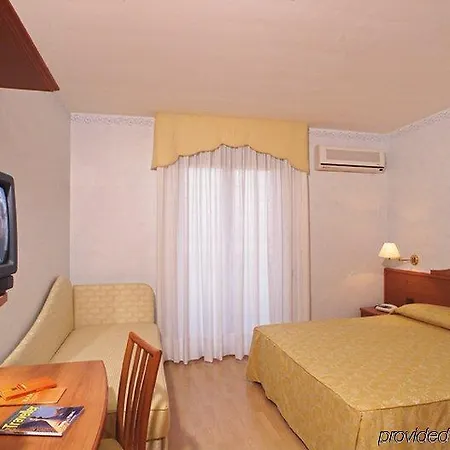Parco Serrone Hotel