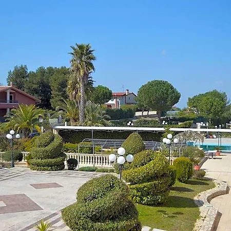 酒店 Unico Serrone Palace