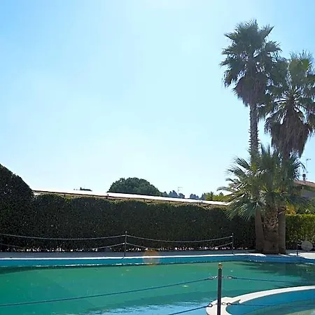 酒店 Unico Serrone Palace 科拉托