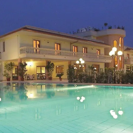 Unico Serrone Palace Corato