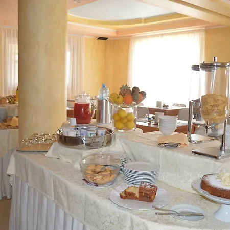 Unico Serrone Palace 4*