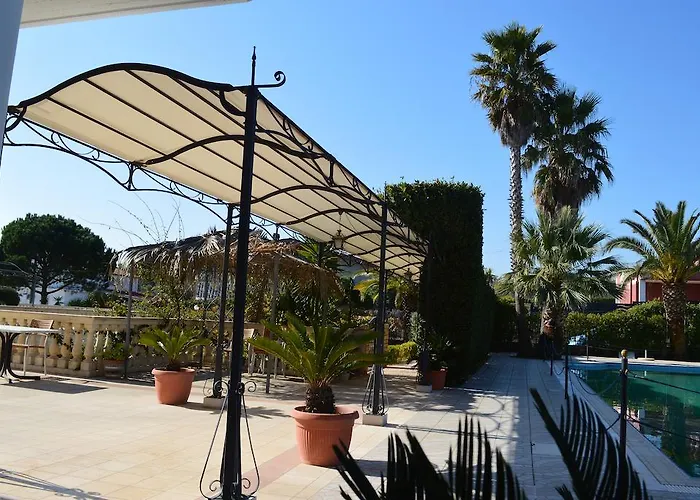 Parco Serrone Hotel 4*