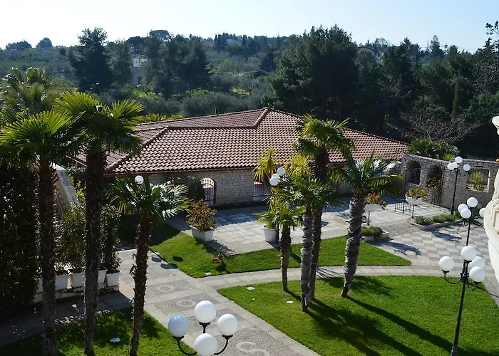 Hotel Parco Serrone 4*